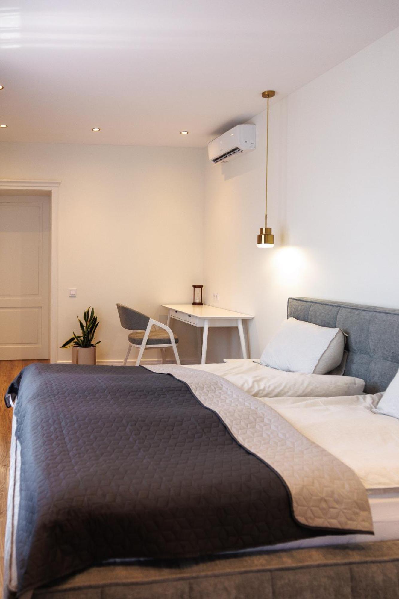 Apartment в центрі